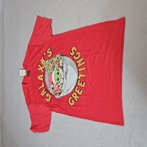 Star Wars  Baby Yoda Galaxy Greetings  TShirt  sz S Red NWT